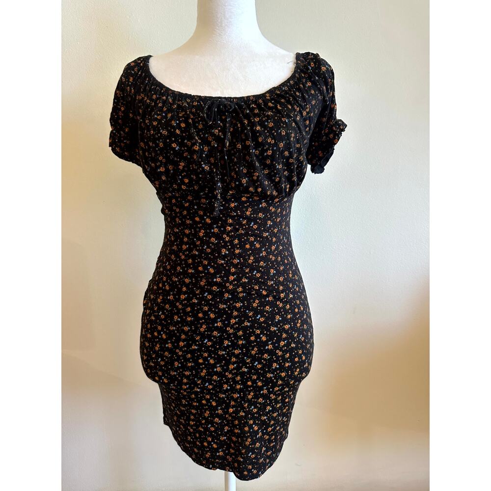 Nasty Gal Mini Dress Womens Size 4 Black Floral Off The Shoulder Ruffle Sleeves